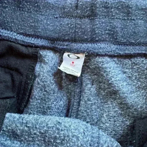 Men’s Oakley Sweatpants size M - Picture 4 of 4